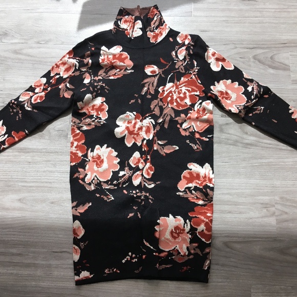 Ali & Jay turtle/mock sweater (women, s, flower print) - Picture 1 of 4
